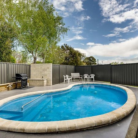 Belmont Pool Paradise - Havelock North Home Экстерьер фото