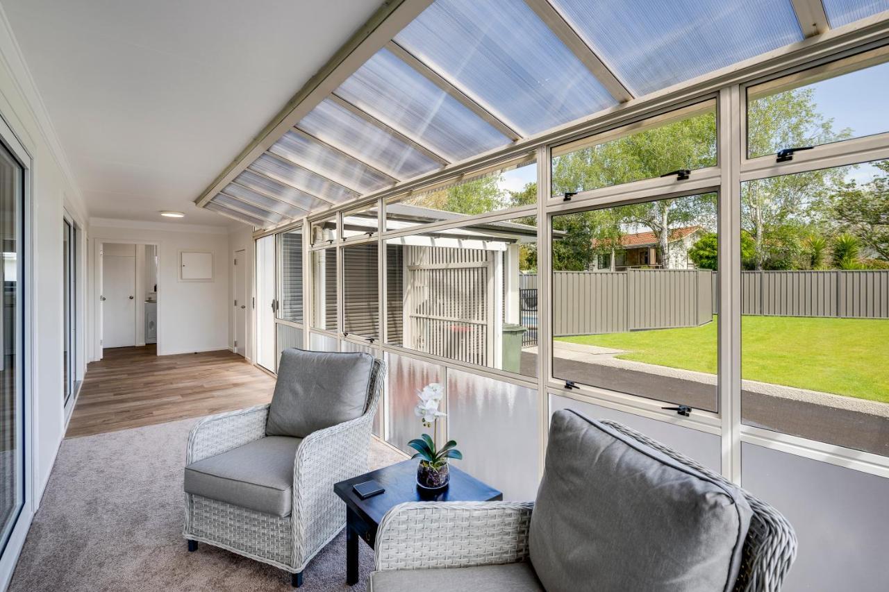 Belmont Pool Paradise - Havelock North Home Экстерьер фото